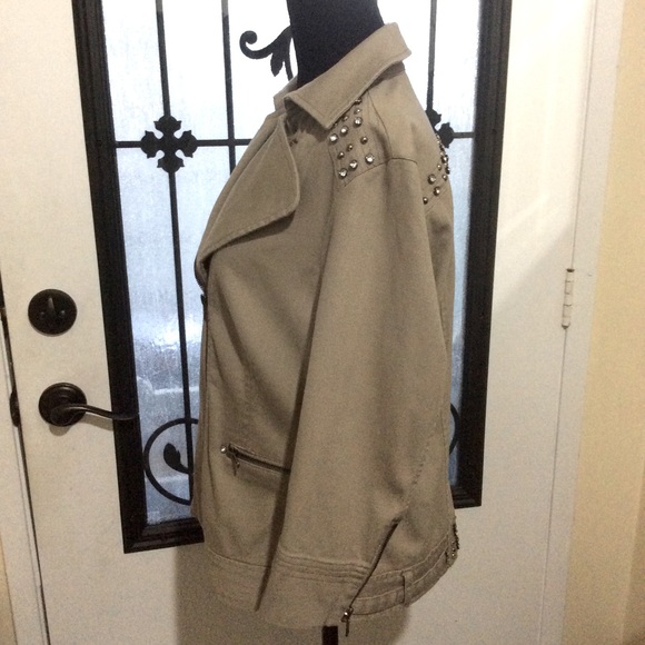 Kerry Brooke studded and jewelled jacket - Picture 5 of 9